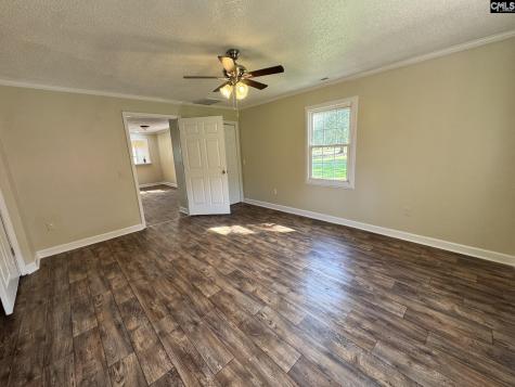 127 Dry Gulch Saluda SC 29138