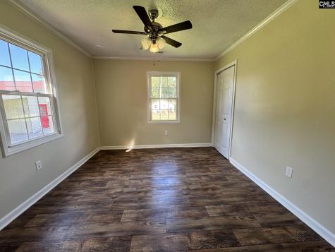 127 Dry Gulch Saluda SC 29138