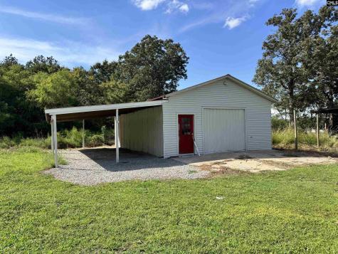 127 Dry Gulch Saluda SC 29138