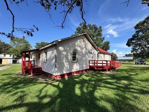 127 Dry Gulch Saluda SC 29138