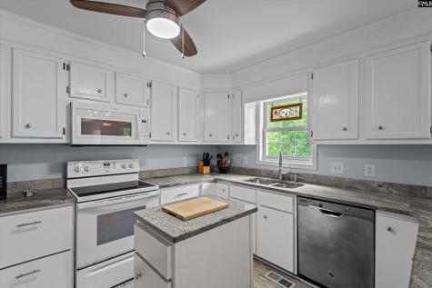 156 Crown Point Road Lexington SC 29073