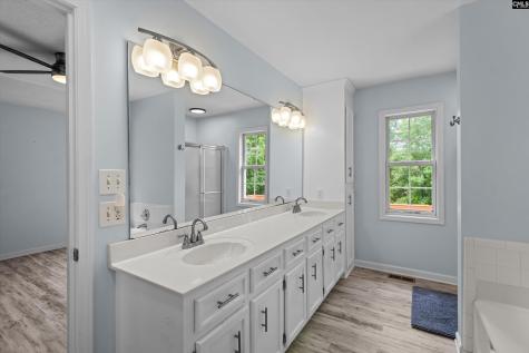 156 Crown Point Road Lexington SC 29073