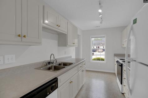 29 Hampton Oaks Place Columbia SC 29212-3559