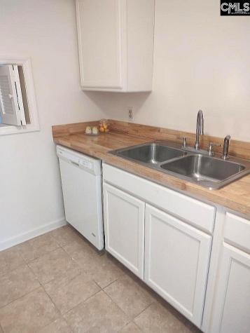 7602 Hunt Club Road C-102 Columbia SC 29223-2442