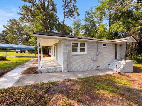 1502 Pine Street West Columbia SC 29172