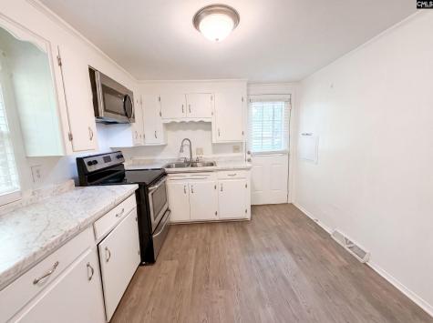1502 Pine Street West Columbia SC 29172