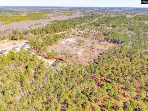 1567 Old Stagecoach Road Camden SC 29020