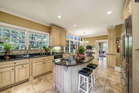 121 Saluda Avenue Columbia SC 29205