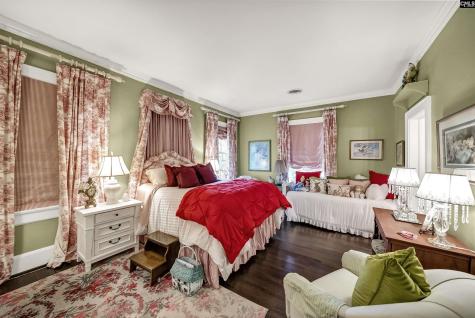 121 Saluda Avenue Columbia SC 29205