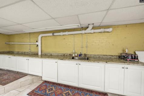 121 Saluda Avenue Columbia SC 29205