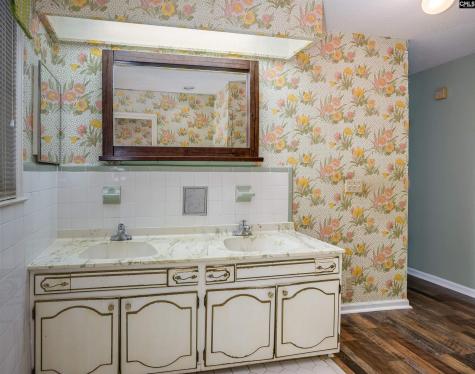 122 Runnymede Boulevard Sumter SC 29153