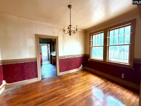 3961 Live Oak Street Columbia SC 29205