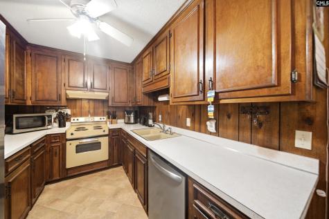 5641 Longview Road Sumter SC 29154