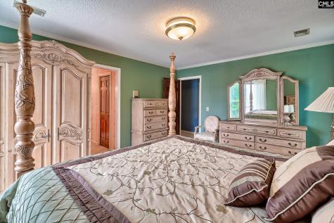 213 Tyborne Circle Columbia SC 29210-4233