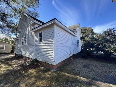 114 E College Street Bishopville SC 29010-0000