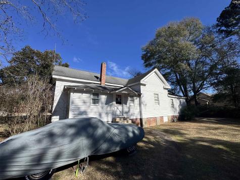114 E College Street Bishopville SC 29010-0000