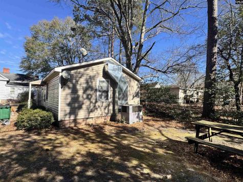 114 E College Street Bishopville SC 29010-0000