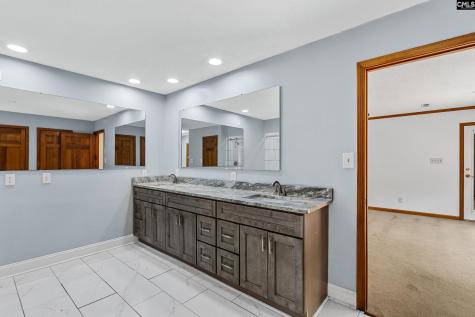 1843 Kolb Raod Road Sumter SC 29154