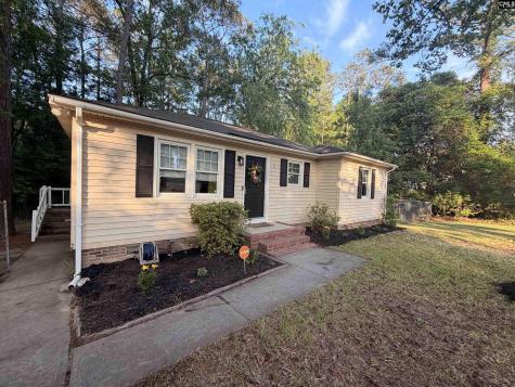 13 Dresden Circle Columbia SC 29203