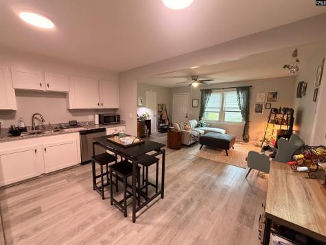 13 Dresden Circle Columbia SC 29203