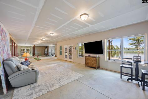 1075 Retreat Way Ridgeway SC 29130