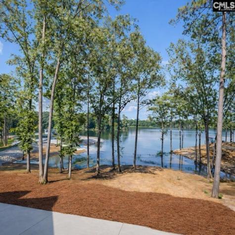 1075 Retreat Way Ridgeway SC 29130