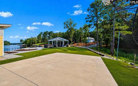 1075 Retreat Way Ridgeway SC 29130