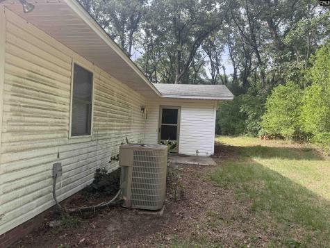 60 Savannah Road Bishopville SC 29010