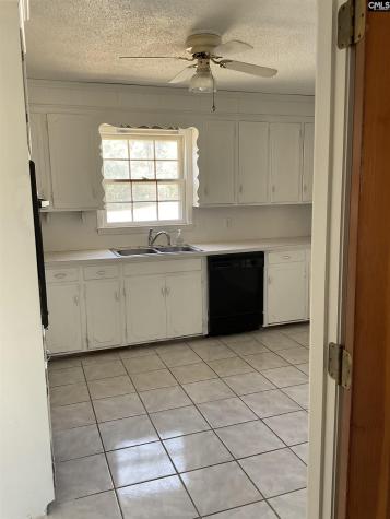 586 Beverly Hills Road Street Camden SC 29020