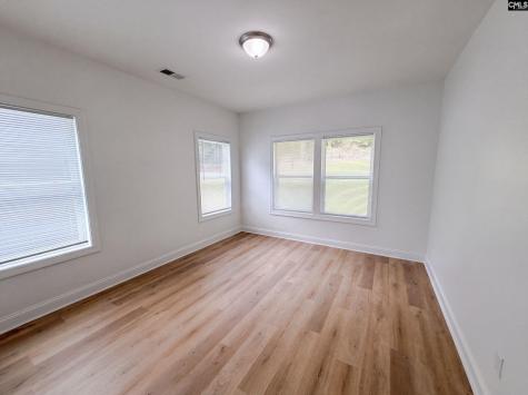 145 Pond Oak Lane Columbia SC 29212