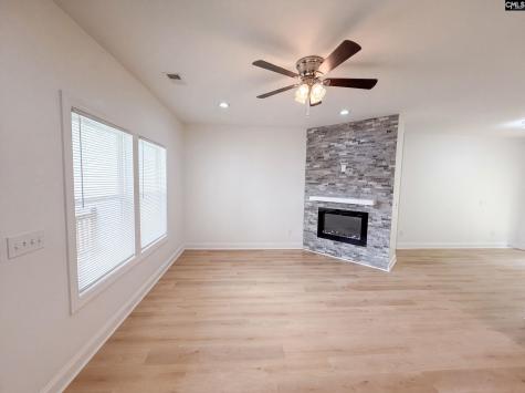145 Pond Oak Lane Columbia SC 29212
