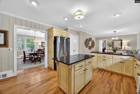 5703 Ravenwood Road Columbia SC 29206-1557