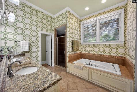 5703 Ravenwood Road Columbia SC 29206-1557