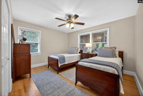 5703 Ravenwood Road Columbia SC 29206-1557