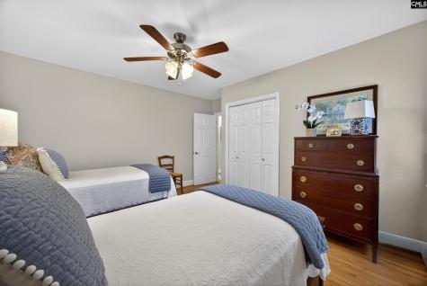 5703 Ravenwood Road Columbia SC 29206-1557