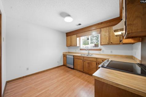 1701 Oak Street Cayce SC 29033