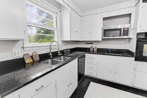 2027 Cheltenham Lane Columbia SC 29223