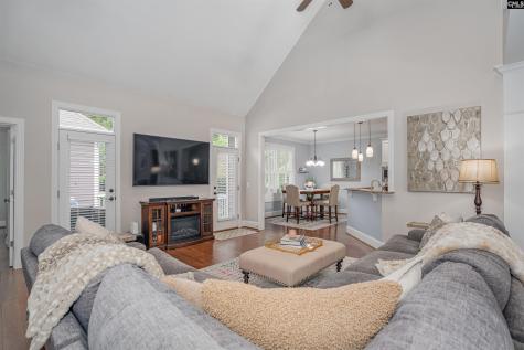 908 Knowles Loop Columbia SC 29229