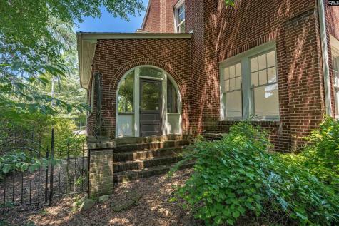902 Maple Street Columbia SC 29205