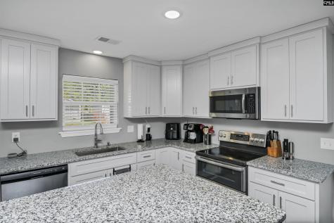 707 Holland Avenue Cayce SC 29033