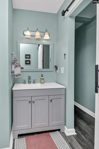 707 Holland Avenue Cayce SC 29033