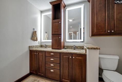 172 Oliver Metz Road Lexington SC 29072-9304