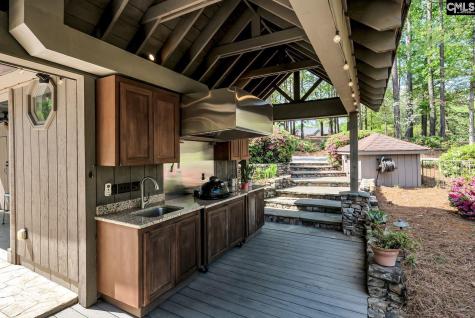 172 Oliver Metz Road Lexington SC 29072-9304