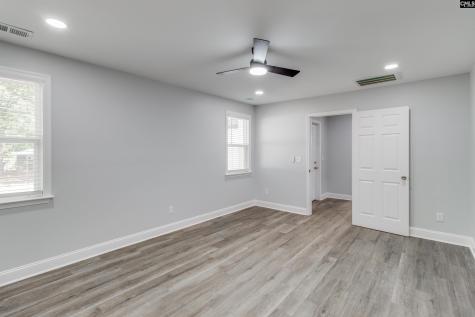 2327 Willow Street Columbia SC 29203