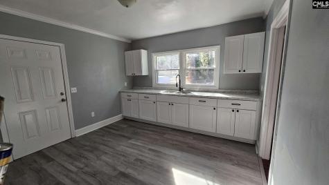 1112 Ashley Columbia SC 29203
