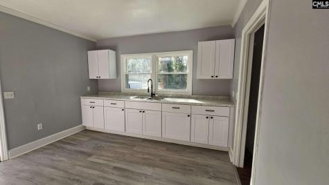 1112 Ashley Columbia SC 29203