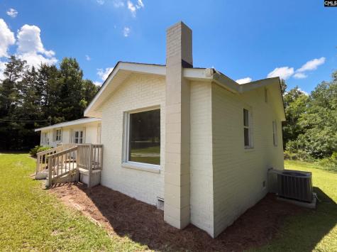 630 S Lee Street Batesburg SC 29006