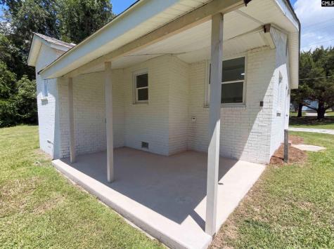 630 S Lee Street Batesburg SC 29006
