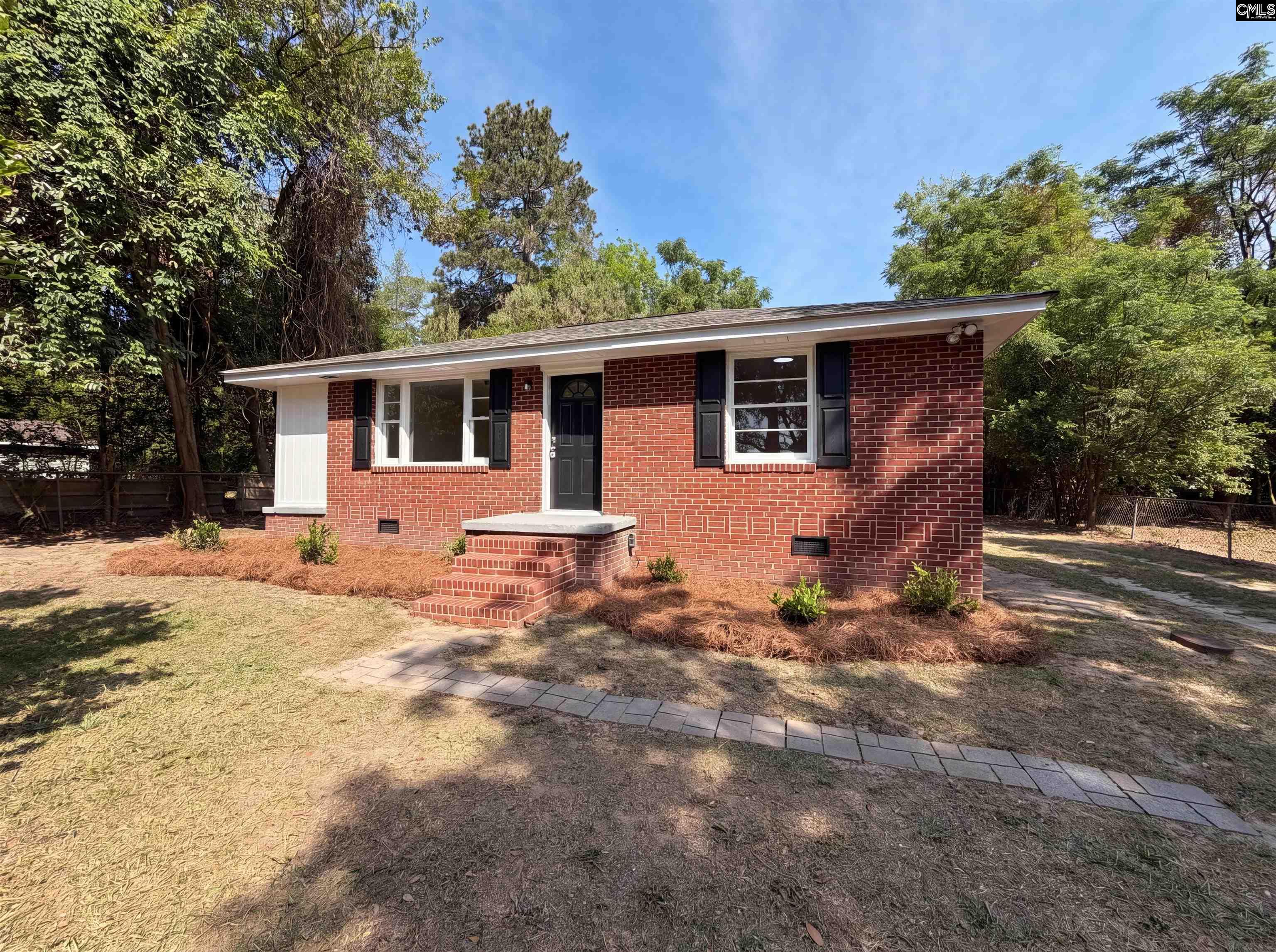 2112 Axson Street Cayce SC 29033