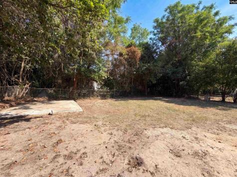 2112 Axson Street Cayce SC 29033
